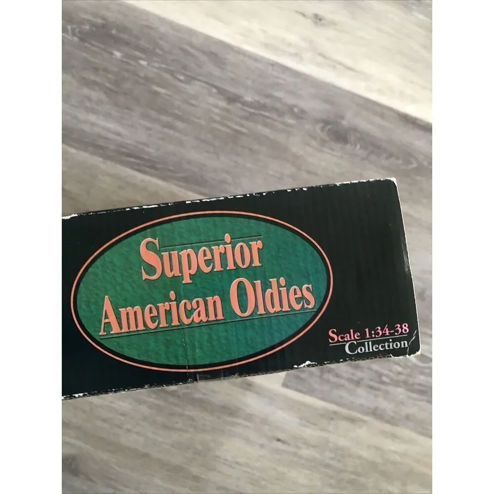 Superior American Oldies 1/34 Diecast Texaco Ford & Chevy Pickup Trucks. Read